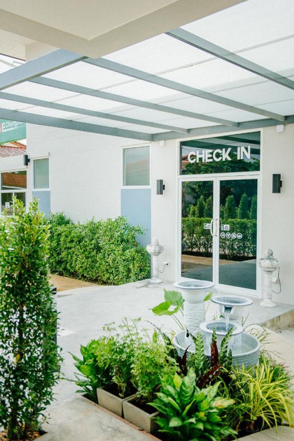 One Chumphon Hotel Exterior foto
